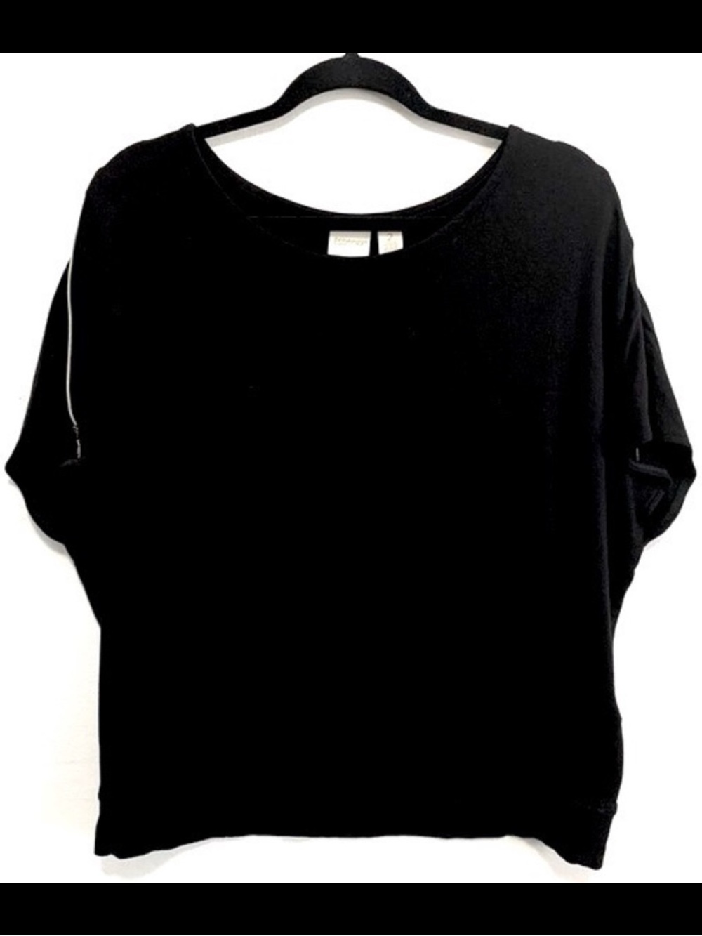 Zenergy by Chico’s Black Zip Sleeves Detail Top